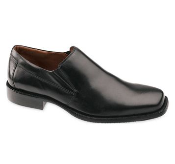 Dobson Plain Toe Shoe by Johnston and Murphy
