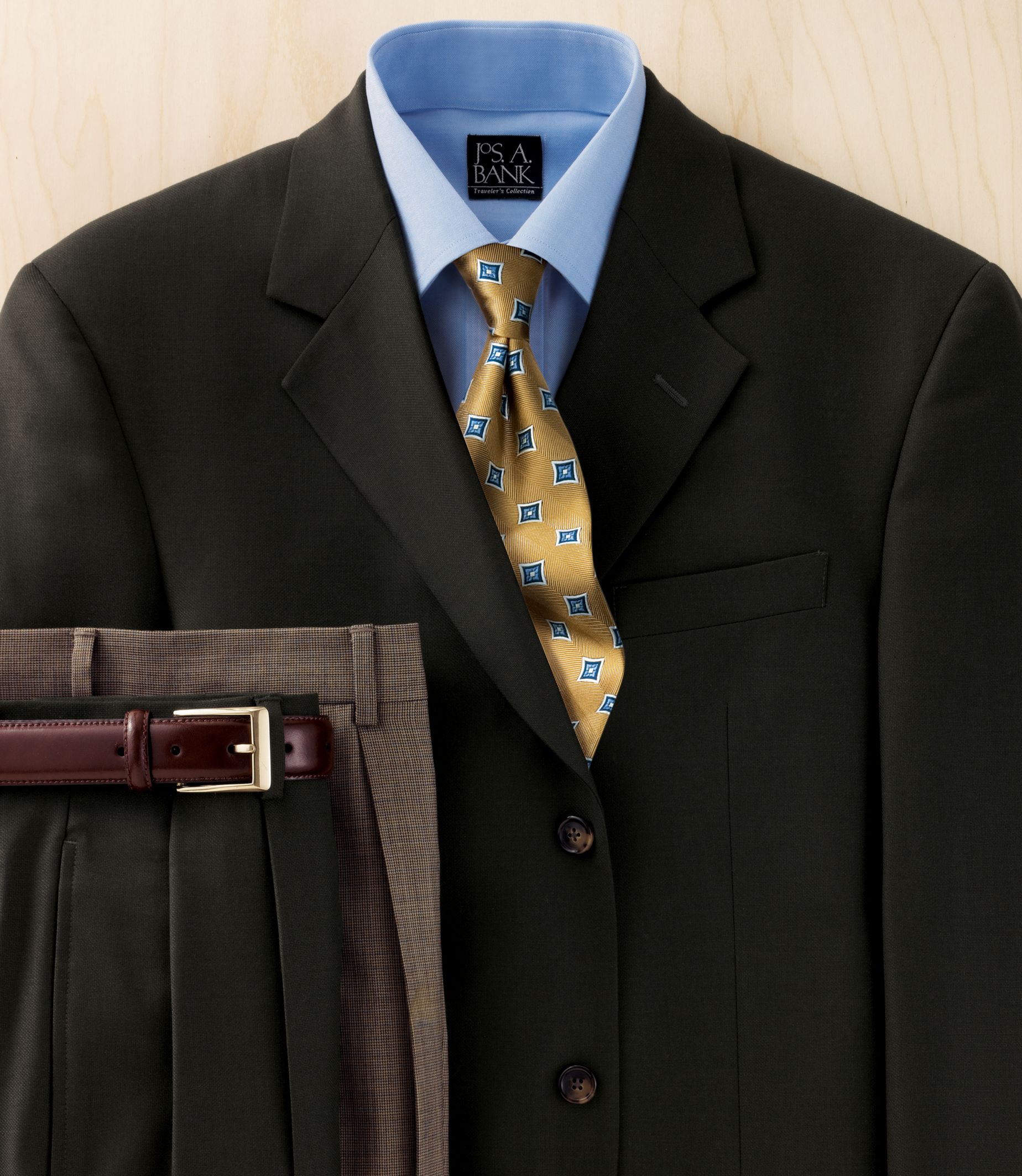 Jos. A. Bank Trio 2-Button Wool Suit-Black or Olive- Sizes 48-52