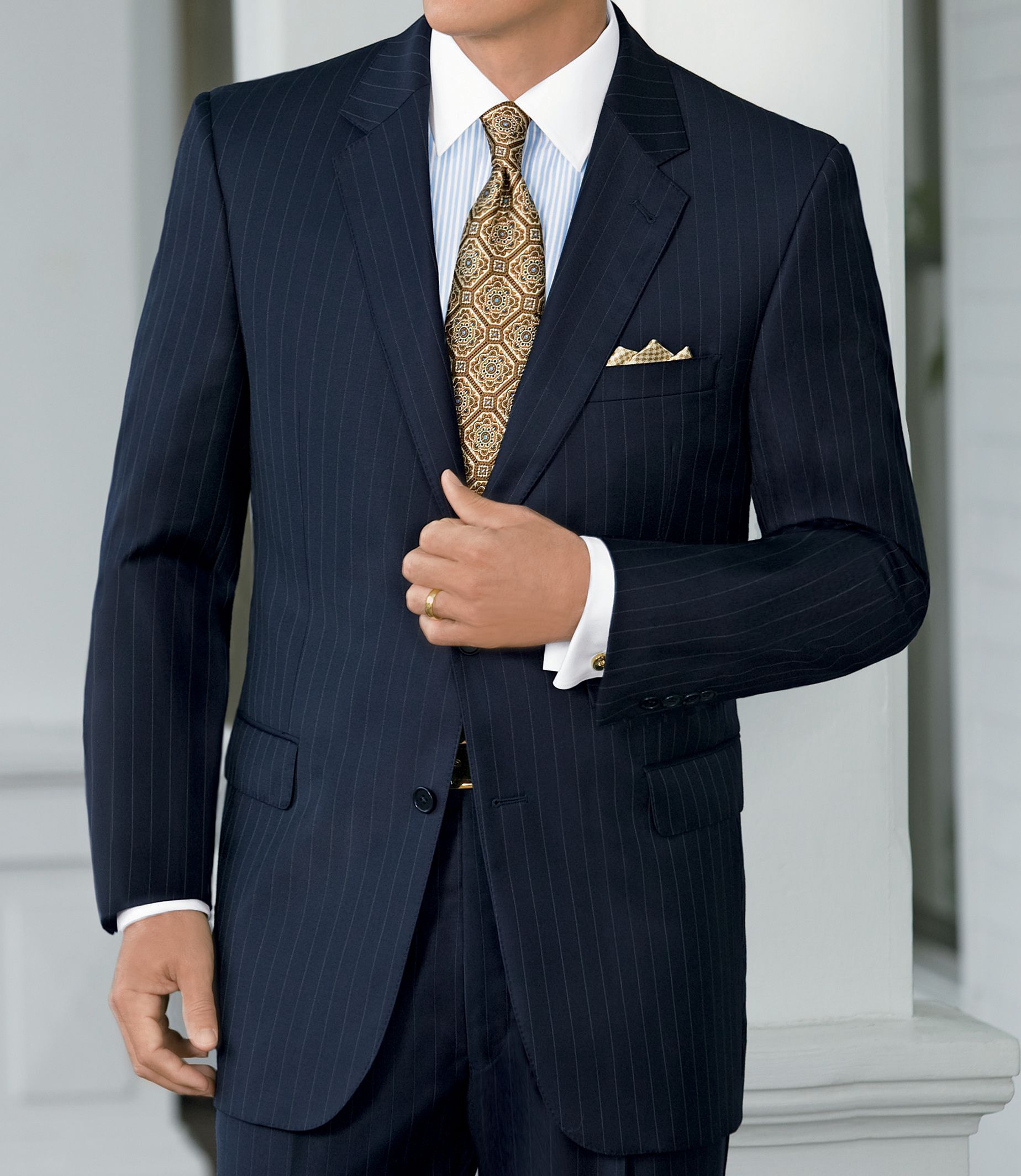 Signature Gold 2-Button Regal Fit Jacket