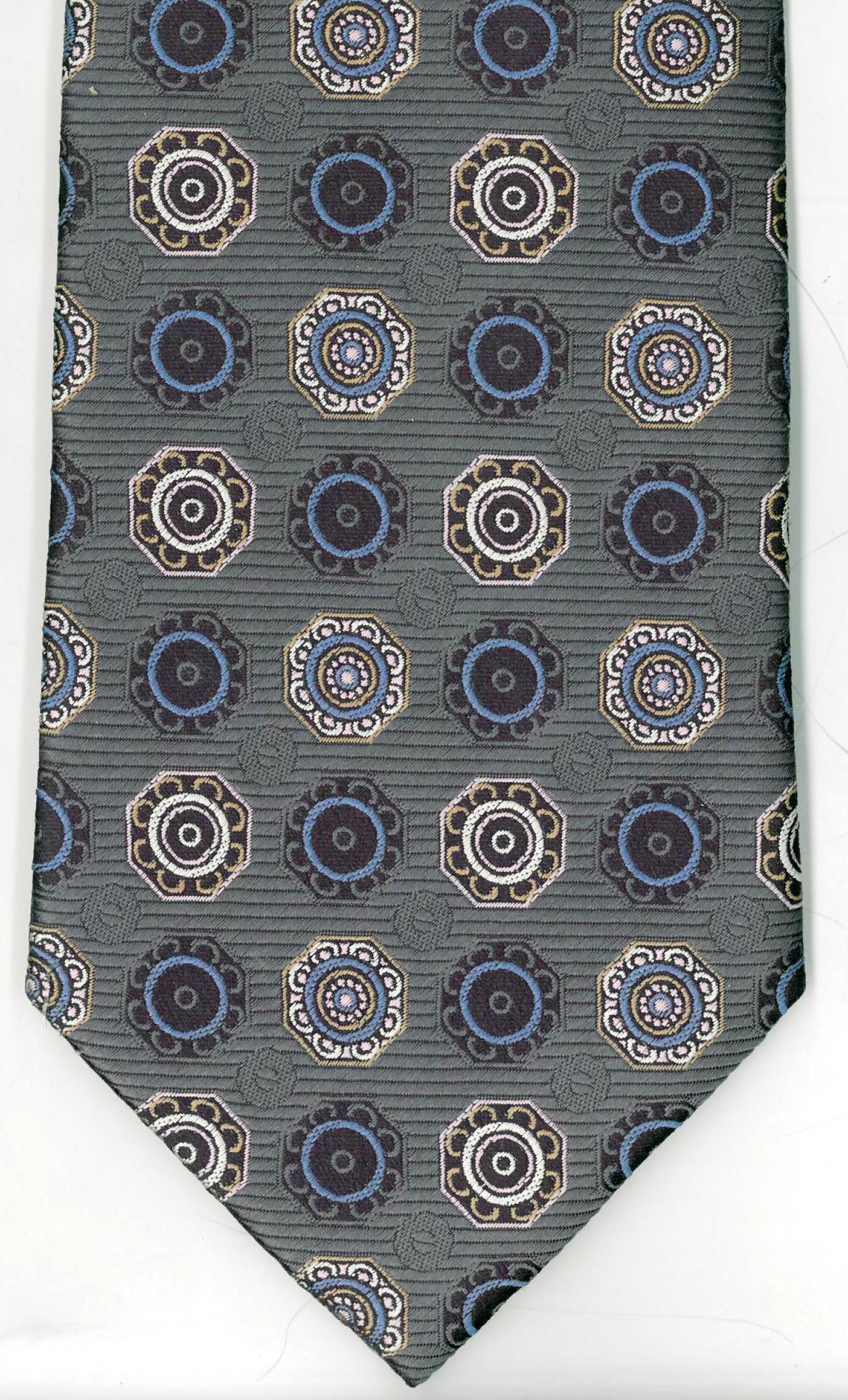 medallion tie
