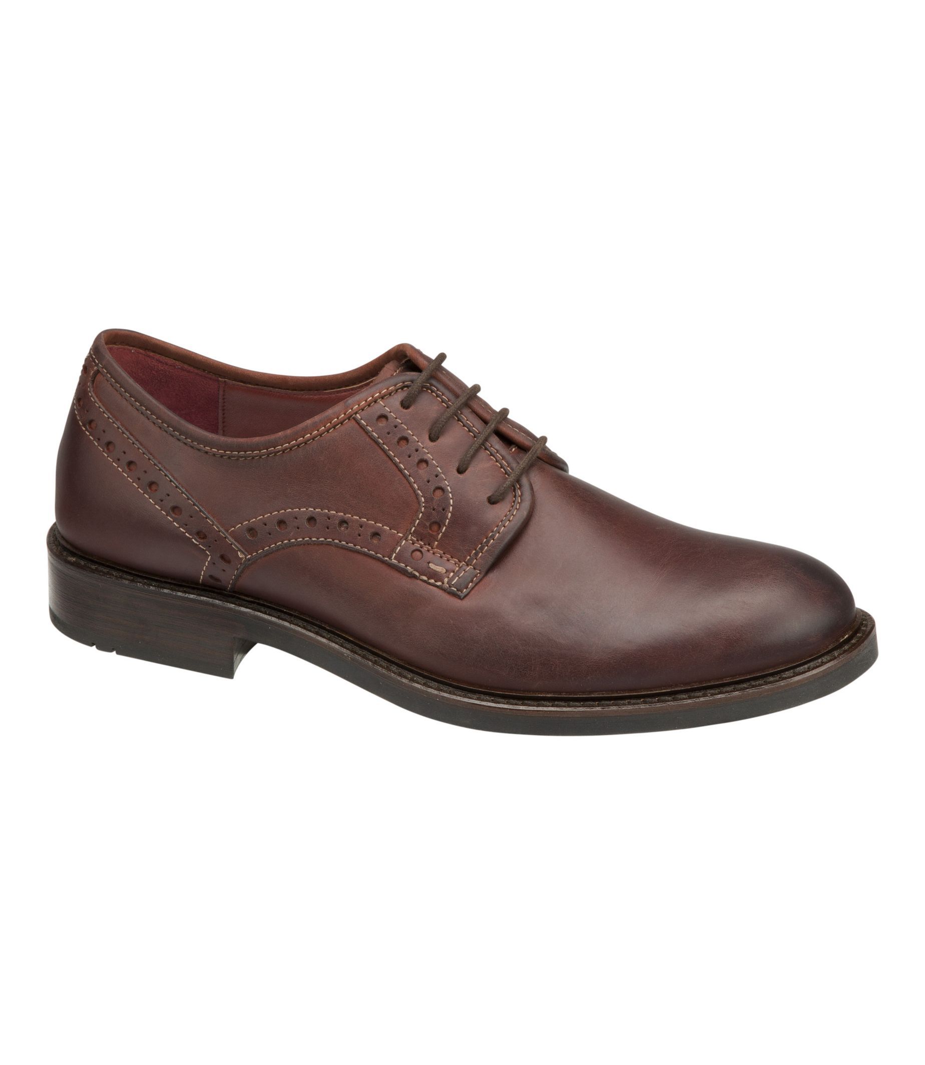 Hutchins Wing Tip Shoe by Johnston  Murphy. Men's thing. Men's wear ...