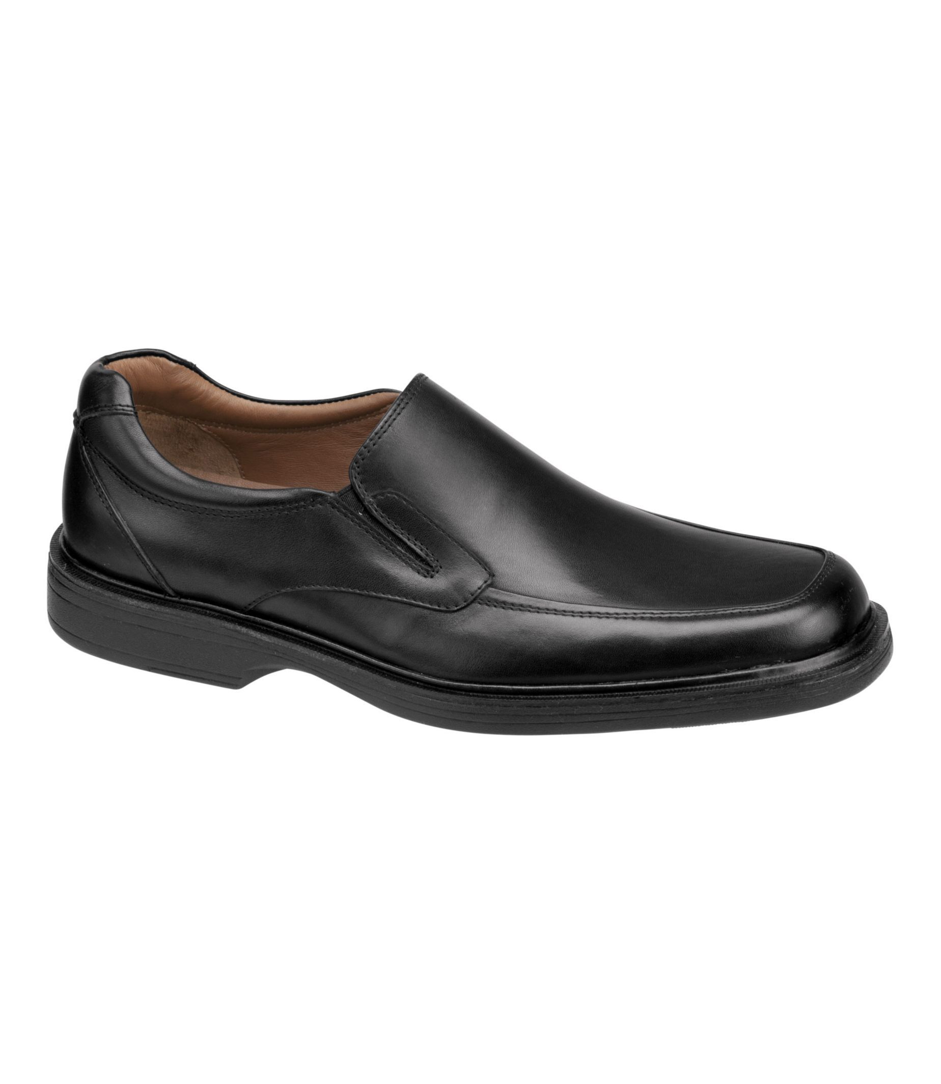 Hutchins Wing Tip Shoe by Johnston  Murphy. Men's thing. Men's wear ...