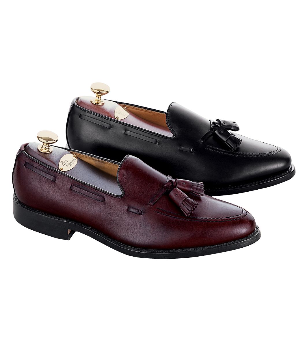 Le Tassel Loafer ou mocassins à pampilles (histoire américaine suite) 360_000_main