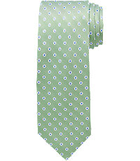 Traveler Collection Dotted Tie