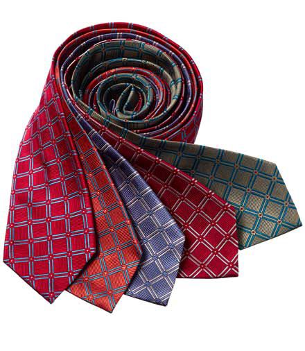 Basic Checkerboards with Large Squares Tie
